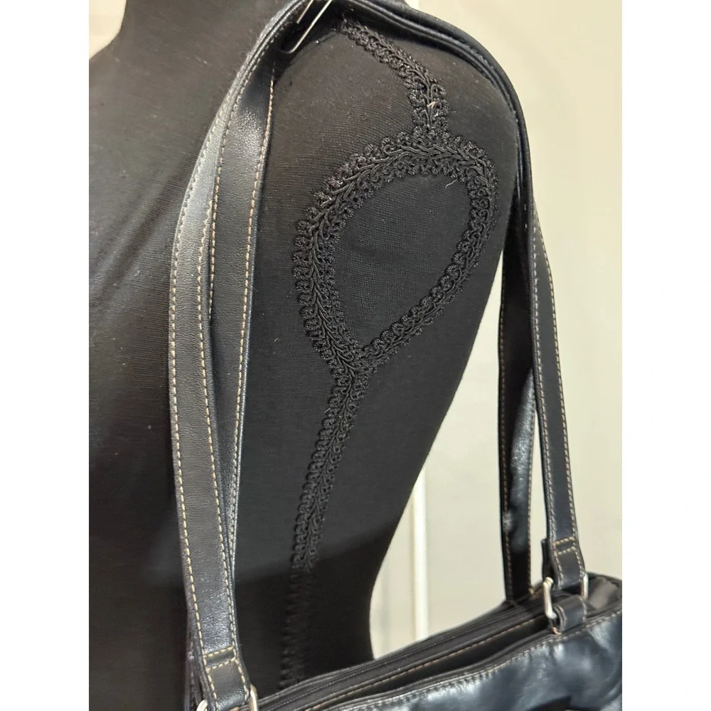 Vtg‎ Hush Puppies Black Leather Shoulder Bag  Y2K 90's Vintage Boho-Western